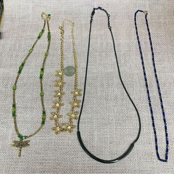 Dainty Necklace Bundle  - Picture 1 of 4